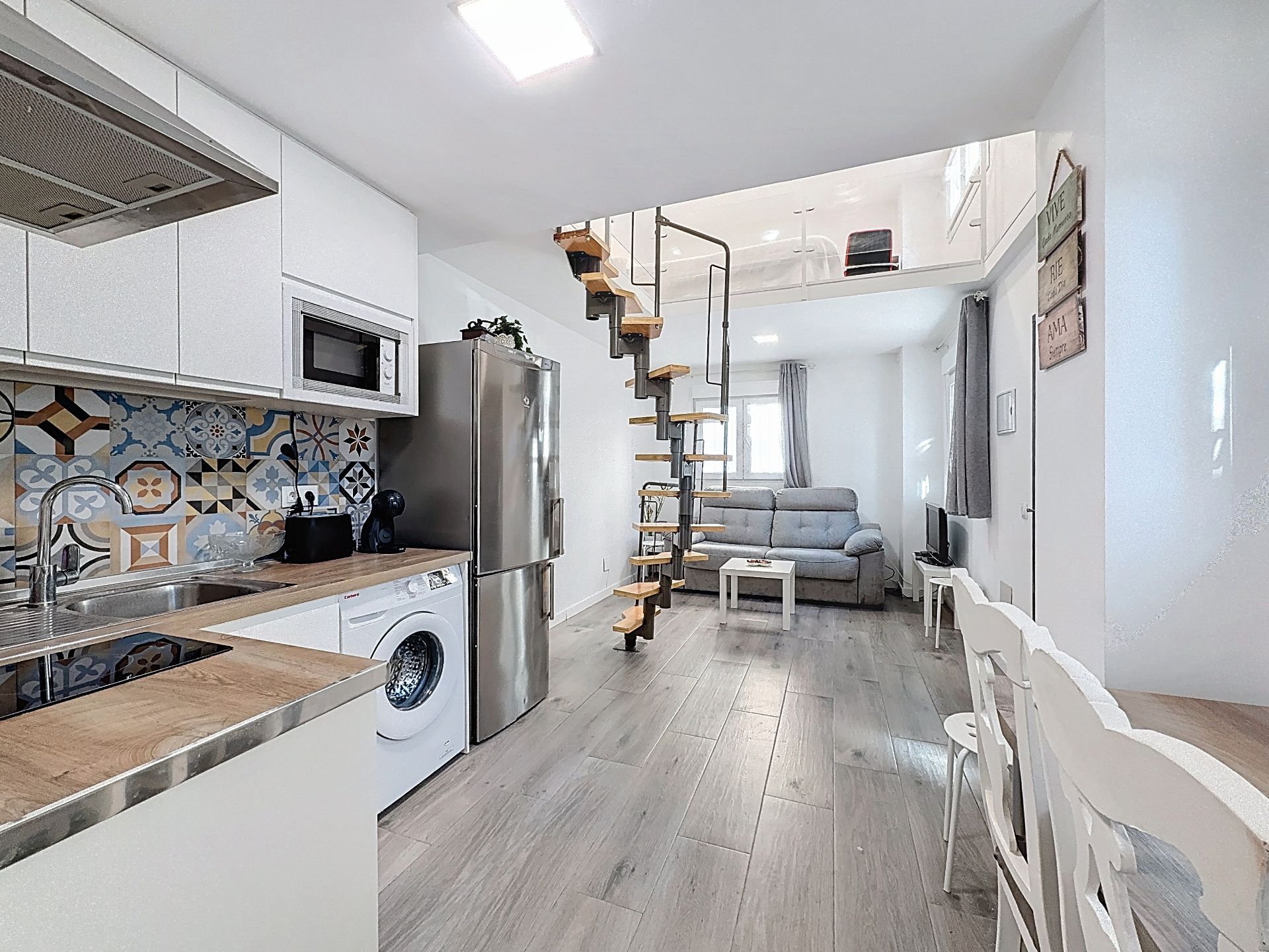 Sala de estar de Loft de alquiler en Málaga Capital con Aire acondicionado, Amueblado y Lavadora