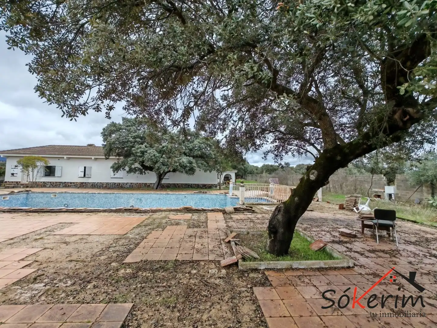 Piscina de Piso en venta en San Román de los Montes con Calefacción, Jardín privado y Terraza