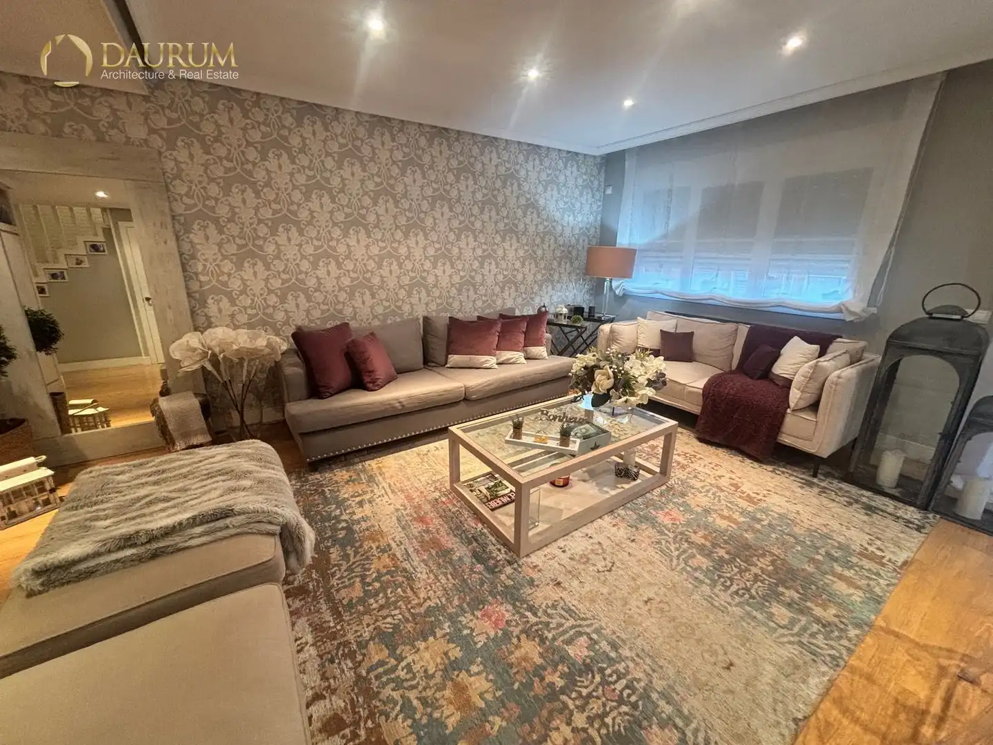 Living room of Detached homes for sale in Paracuellos de Jarama  with Air Conditioner, Heating and Terrace
