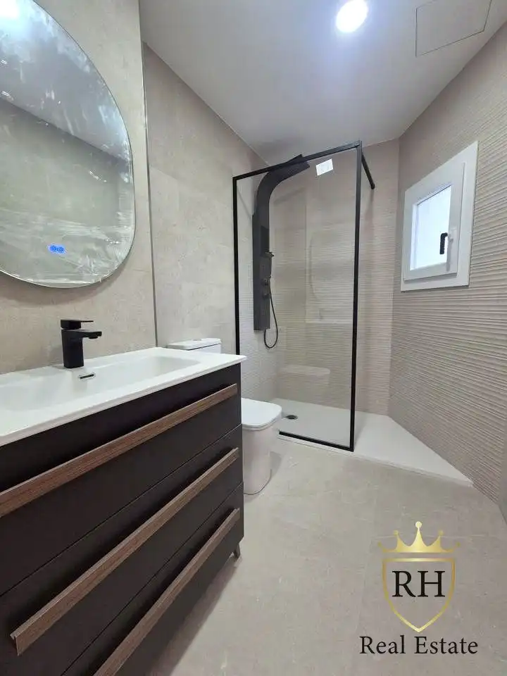 Baño de Piso en venta en  Palma de Mallorca