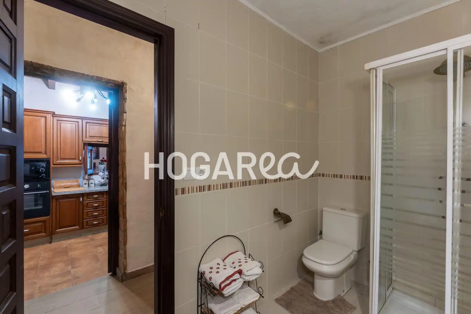 Baño de Finca rústica en venta en Alcaucín con Jardín privado, Terraza y Piscina