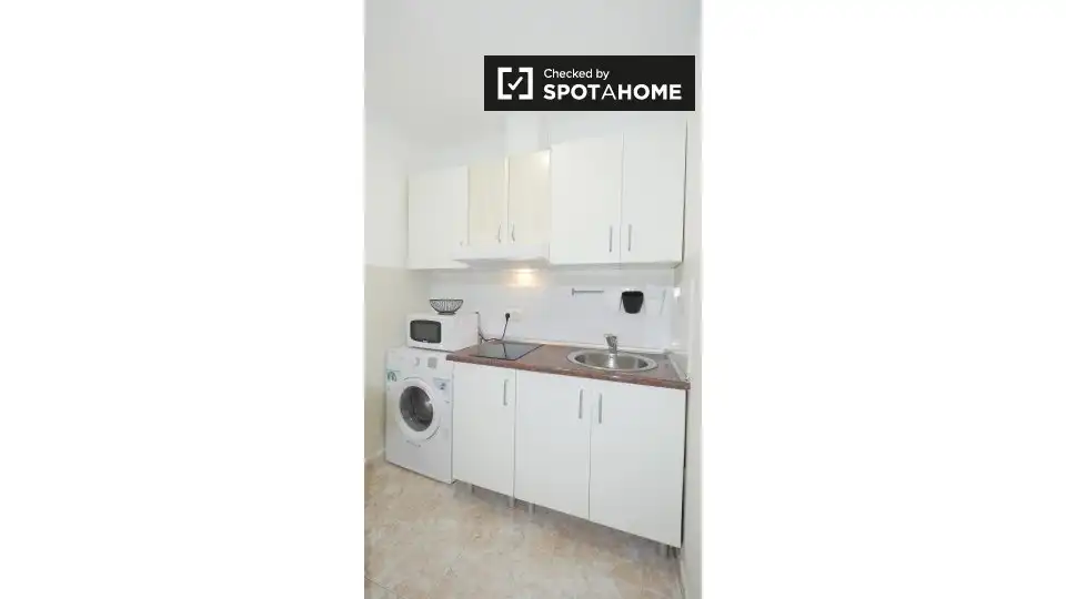 Room in Barcelona, Barcelona
