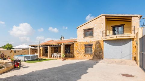 Encanto, historia y amplitud en una antigua posada rehabilitada en Cañada Hermosa
