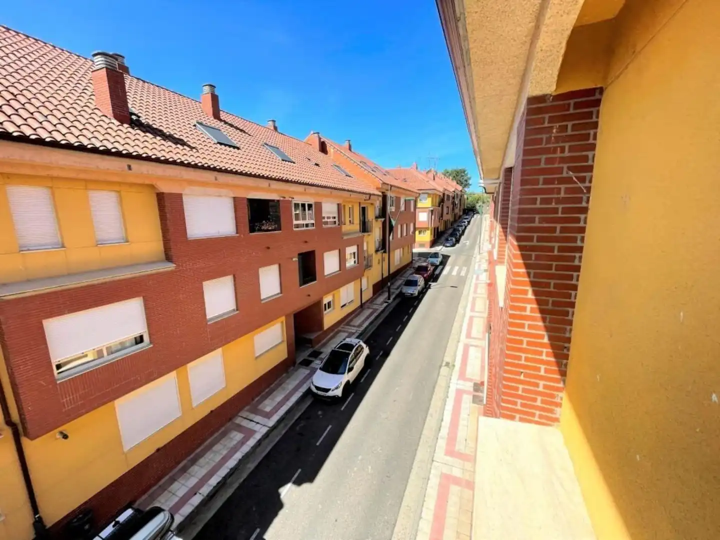 Außenansicht von Maisonette zum Verkauf in San Andrés del Rabanedo mit Heizung