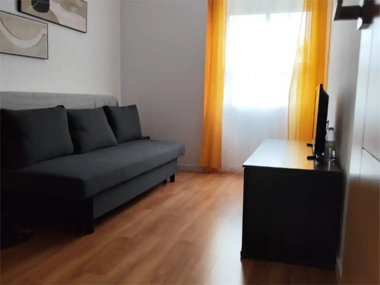 Sala d'estar de Pis de lloguer en Málaga amb Aire condicionat, Parquet i Piscina