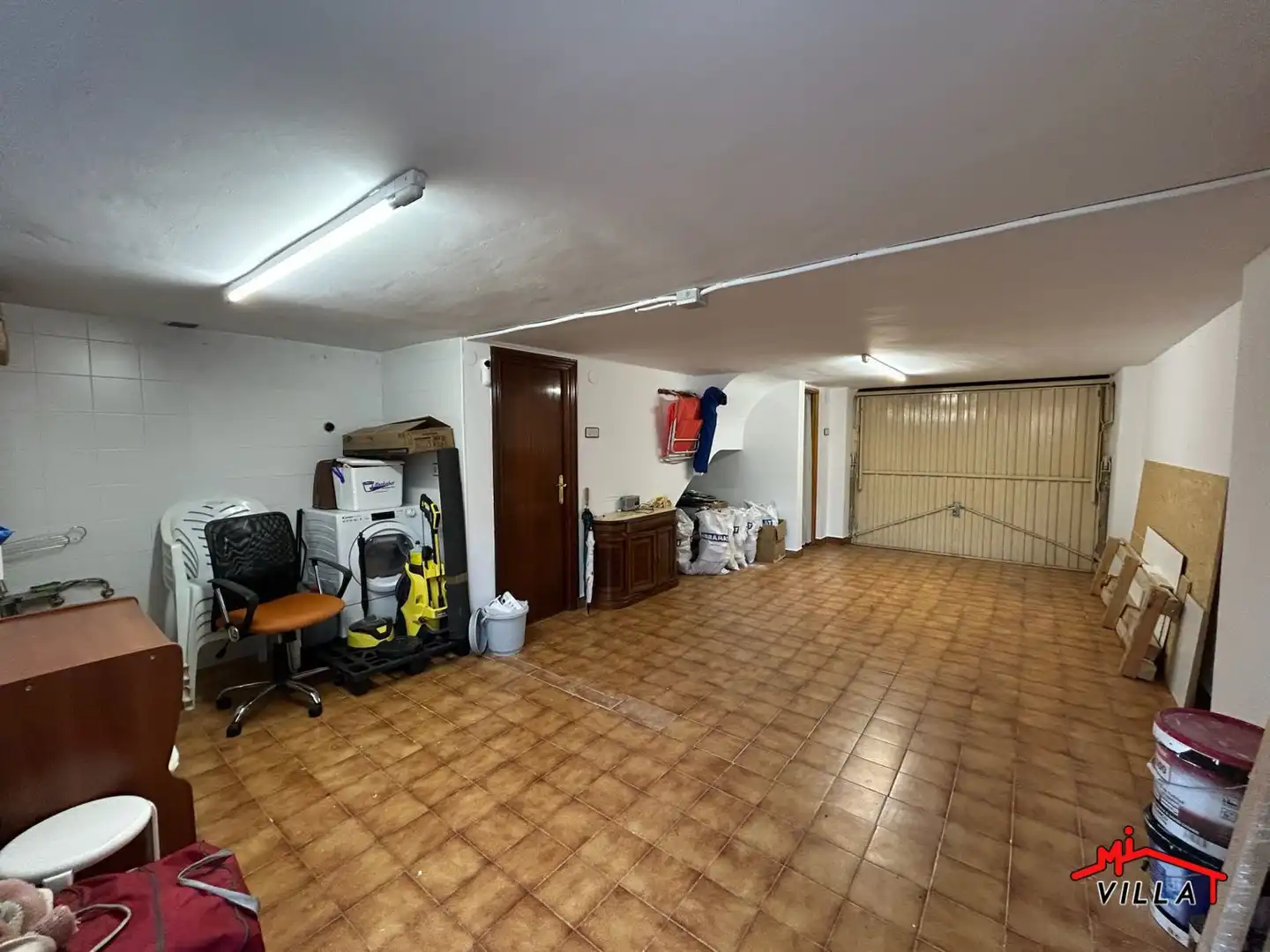 Casa adosada en venda en Laredo amb Calefacció i Terrassa