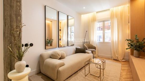 Foto 5 de Piso en venta en Fuente del Berro, Madrid Capital