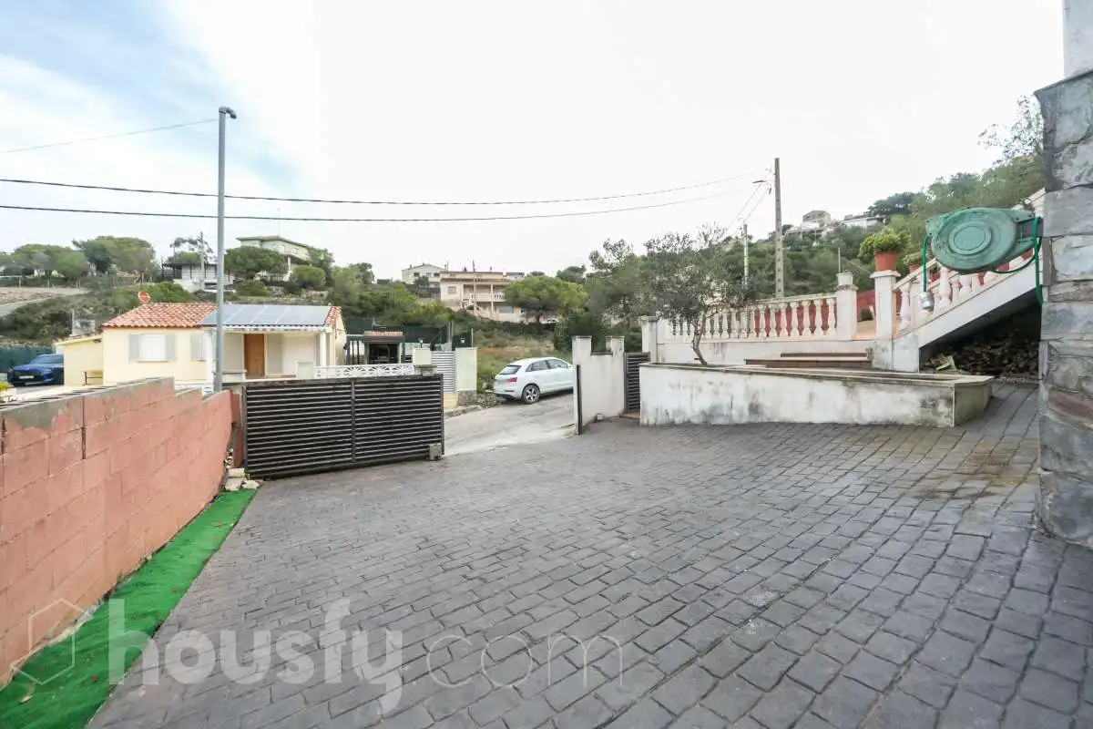 Casa o xalet en venda a Carrer de la Figuera, Olèrdola
