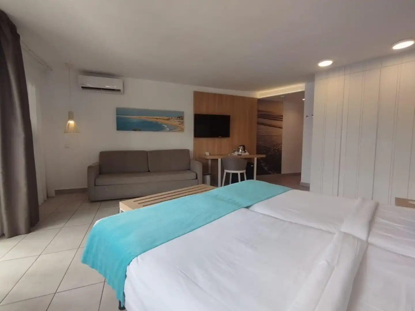 Habitación de Apartamento en venta en San Bartolomé de Tirajana con Balcón y Piscina comunitaria