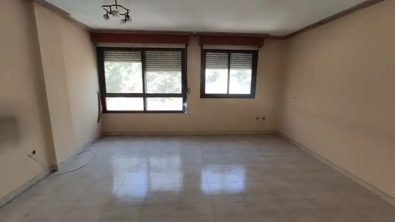 Wohnung zum Verkauf in C/ Asturias, Parque Europa - Los Pitufos