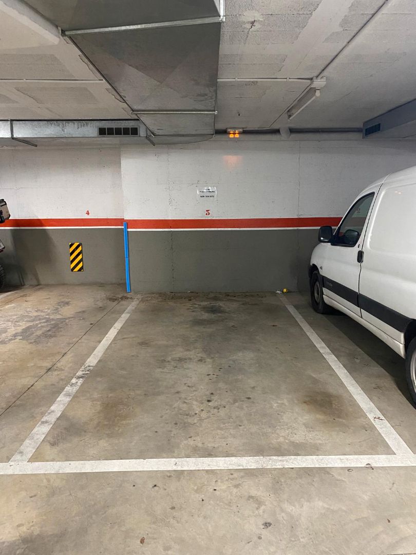 Parking of Garage to rent in Terrassa