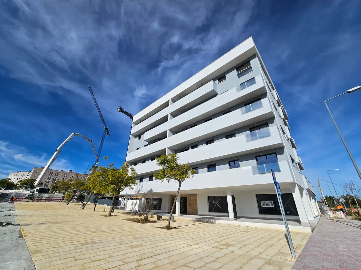 Exterior view of Flat for sale in Tomares  with Air Conditioner, Heating and Parquet flooring