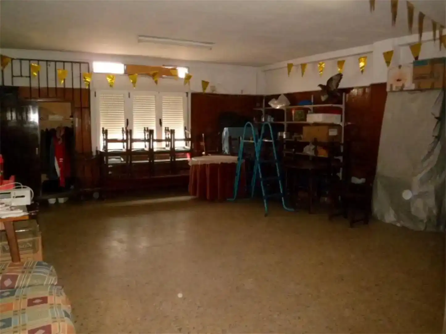 Casa adosada en venda en Valdestillas amb Balcó