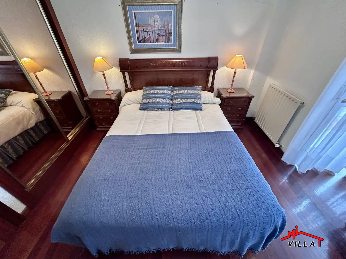 Habitación de Casa adosada en venta en Laredo con Calefacción