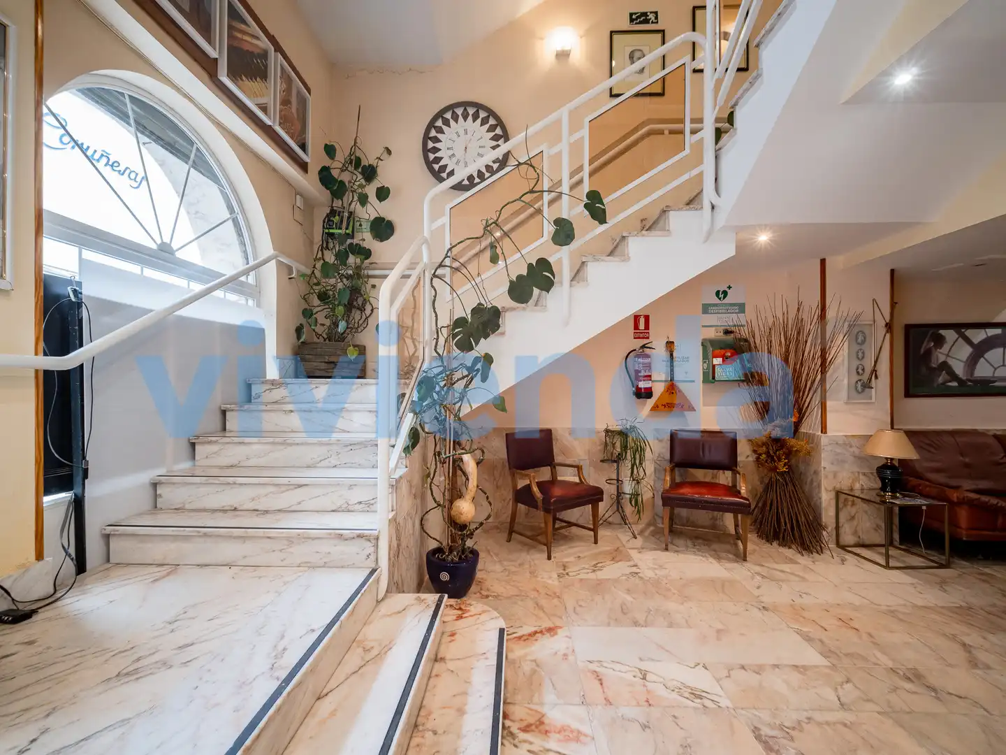 Büro zur Miete in Madrid mit Klimaanlage, Heizung und Terrasse