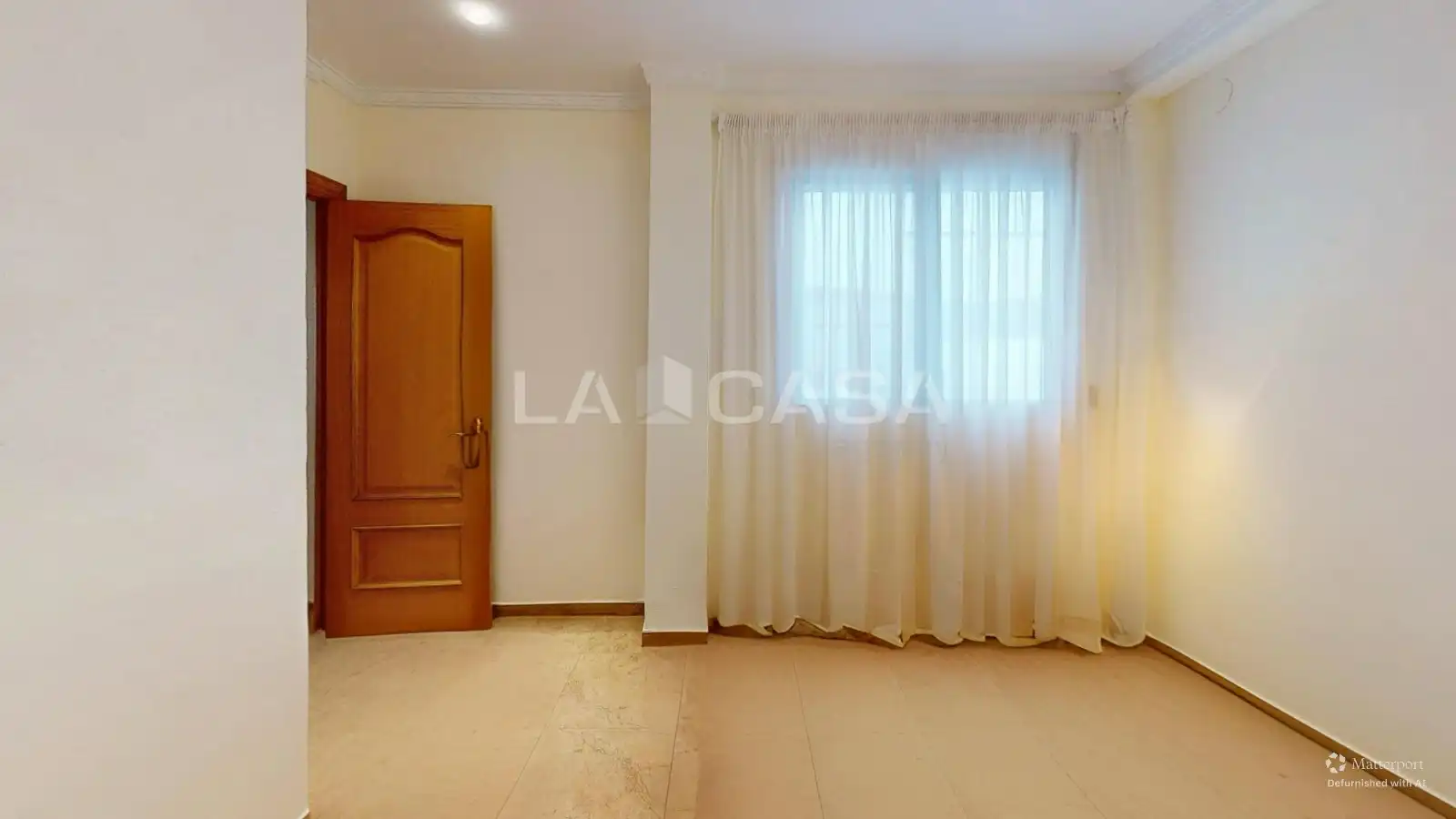 Dormitori de Casa adosada en venda en Valencia amb Aire condicionat, Terrassa i Traster