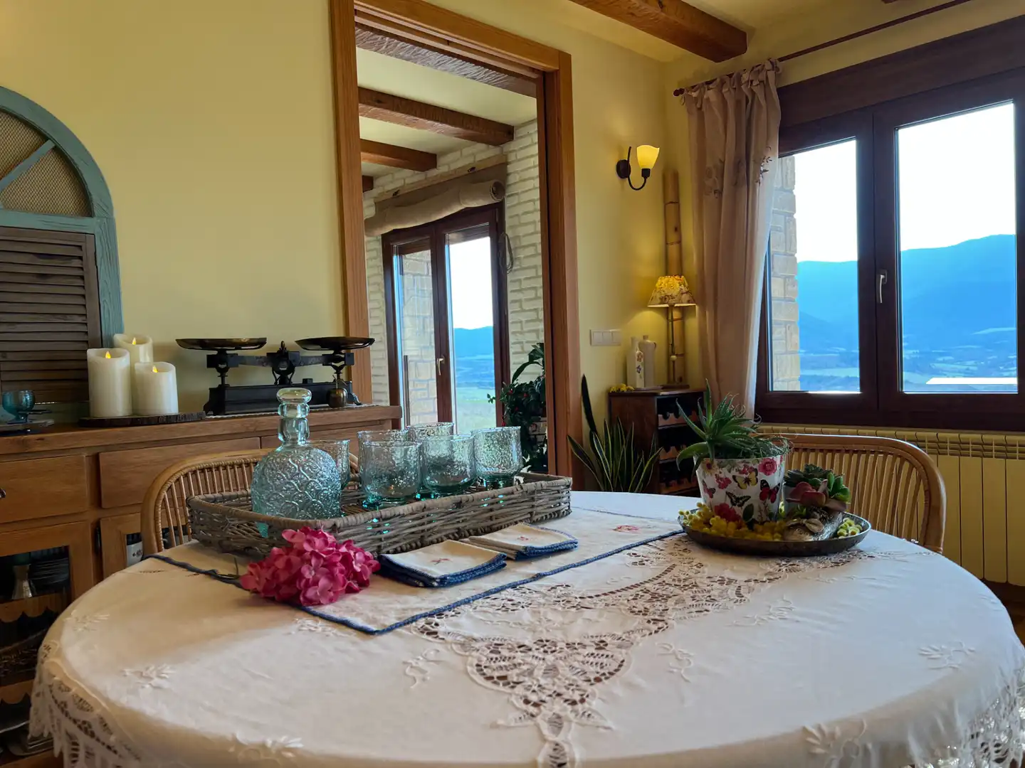 Comedor de Casa o chalet en venta en Jaca con Calefacción, Trastero y Balcón