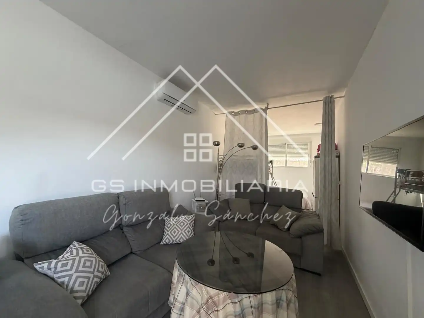 Wohnzimmer von Residential zum Verkauf in Lucena