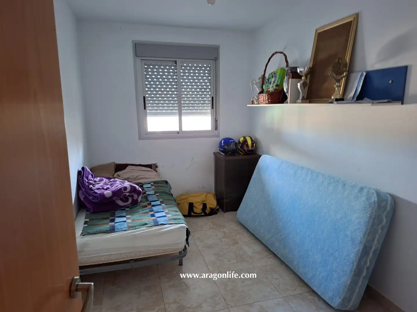 Habitación de Finca rústica en venta en Chiprana con Jardín privado, Amueblado y Horno