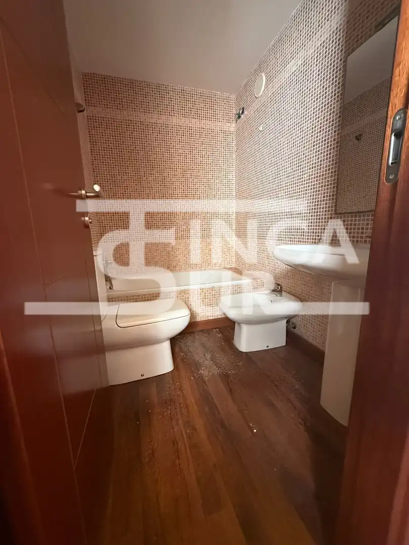 Bathroom of Flat for sale in Roquetas de Mar  with Terrace, Storage room and Alarm