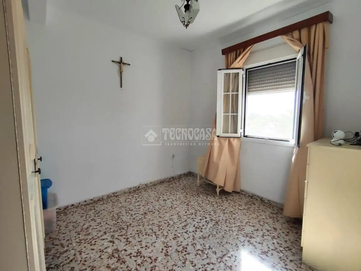 Dormitori de Pis en venda en San Fernando amb Terrassa