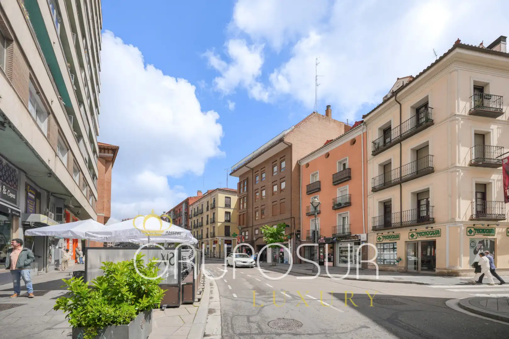Vista exterior de Pis en venda en Valladolid amb Calefacció, Parquet i Forn