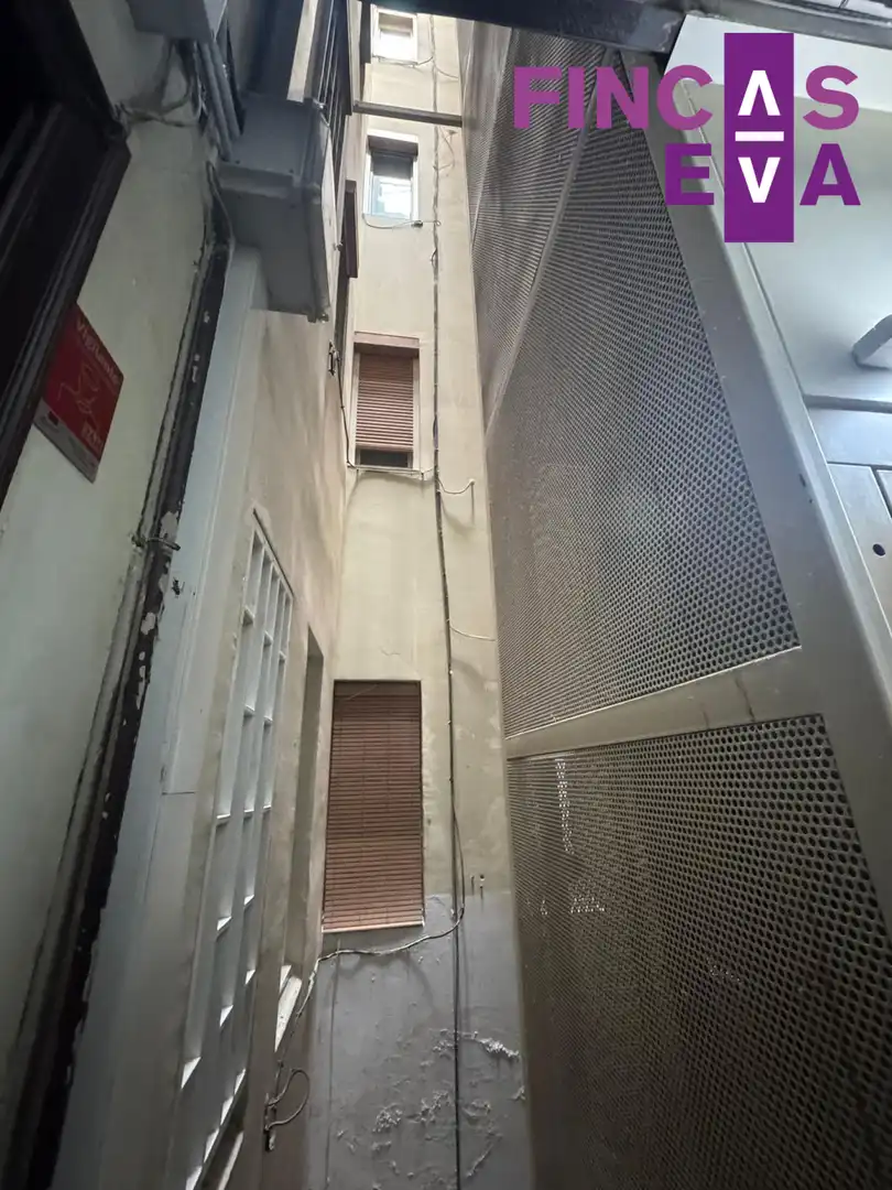 Exterior view of Flat for sale in Barcelona  with Balcony
