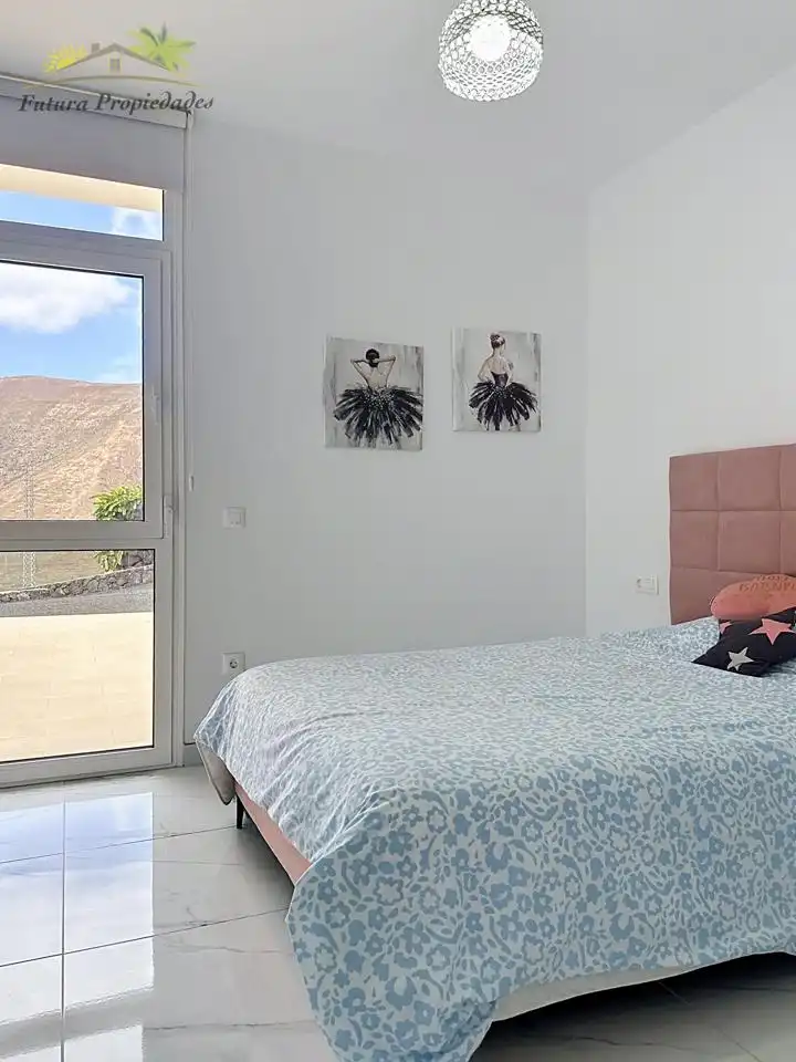 Dormitori de Casa o xalet en venda en Yaiza amb Aire condicionat