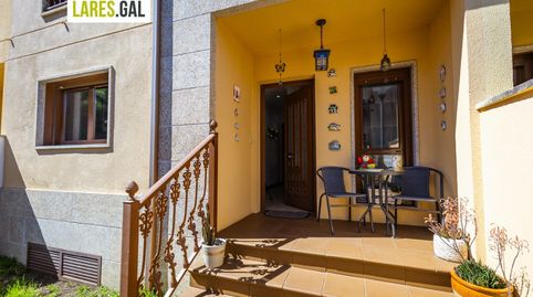 Foto 5 von Einfamilien-Reihenhaus zum Verkauf in Rúa Pombal, Darbo, Cangas