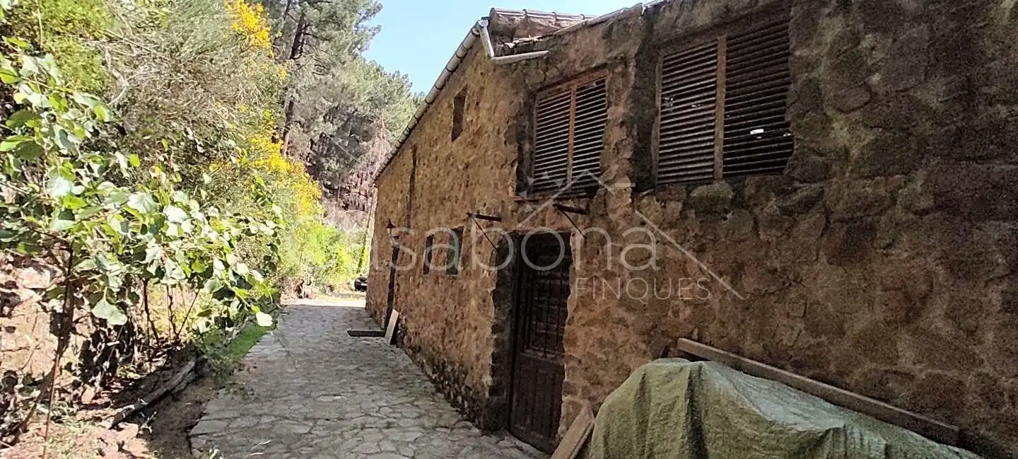 Vista exterior de Finca rústica en venta en Arbúcies con Jardín privado, Terraza y Amueblado