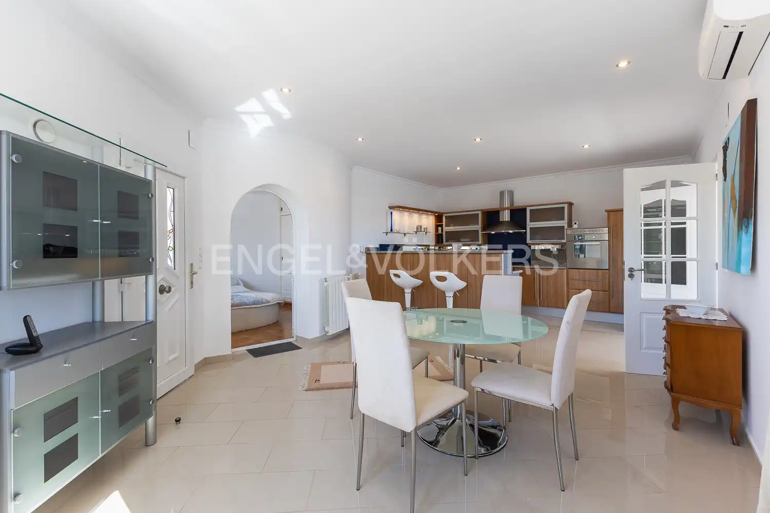 Comedor de Finca rústica en venta en Els Poblets con Aire acondicionado, Calefacción y Jardín privado