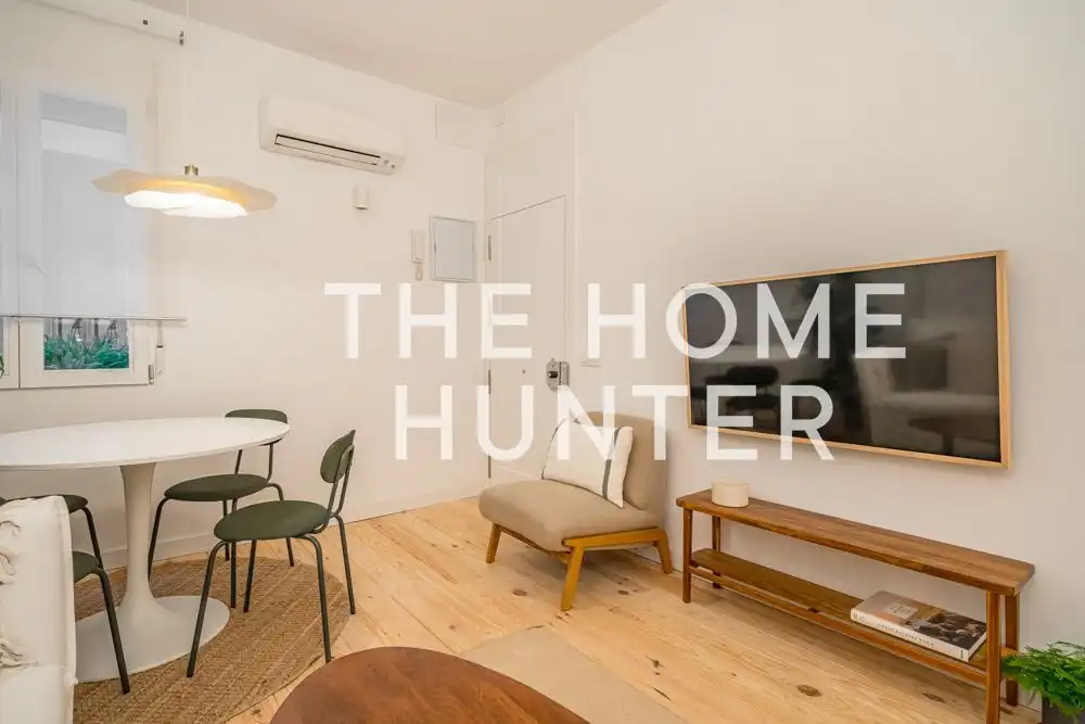 Exterior view of Flat for rent in Madrid  with Air Conditioner, Heating and Furnished