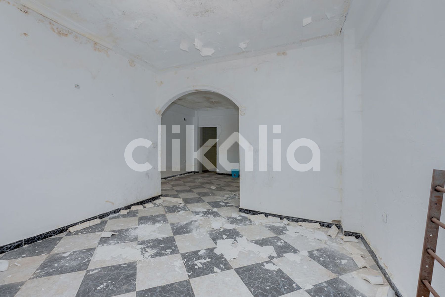 House or chalet for sale in  Sevilla Capital  with Heating and Terrace