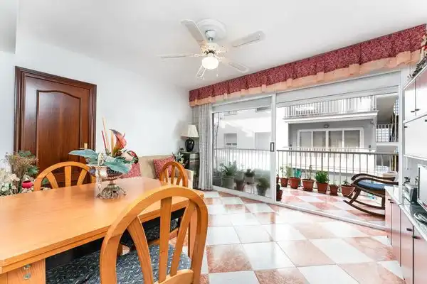 Comedor de Piso en venta en Calafell con Balcón