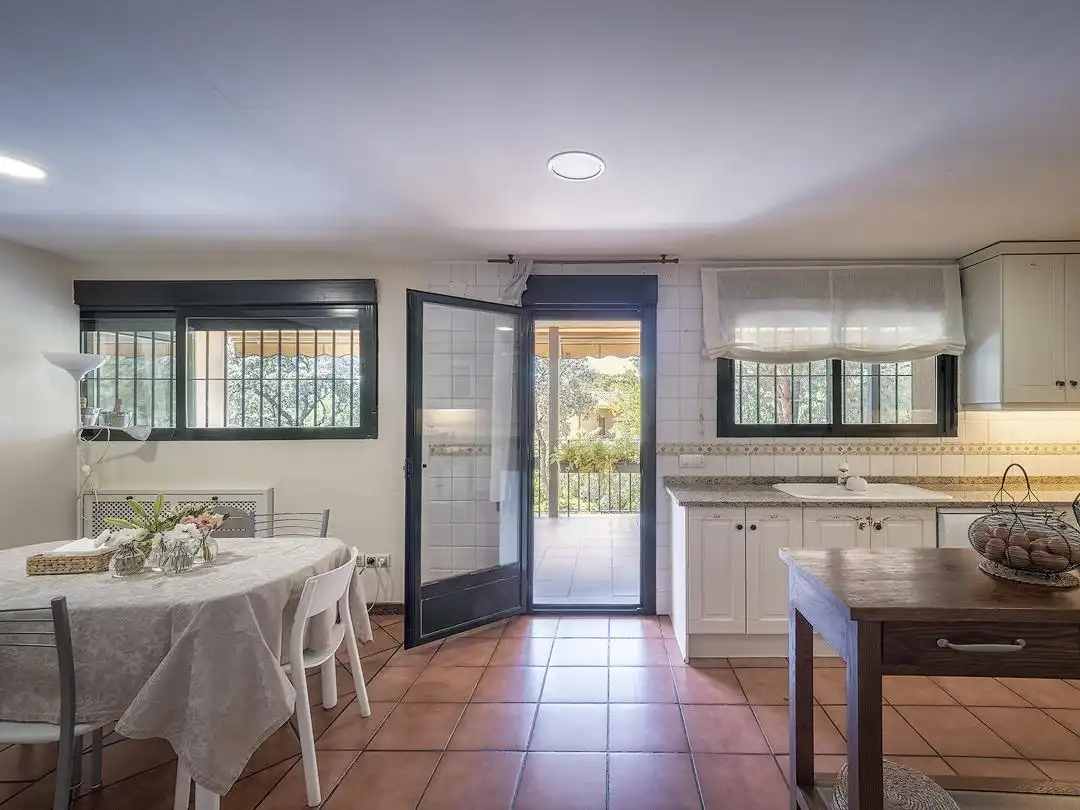 Cocina de Casa o chalet en venta en Torrelodones con Aire acondicionado, Calefacción y Jardín privado