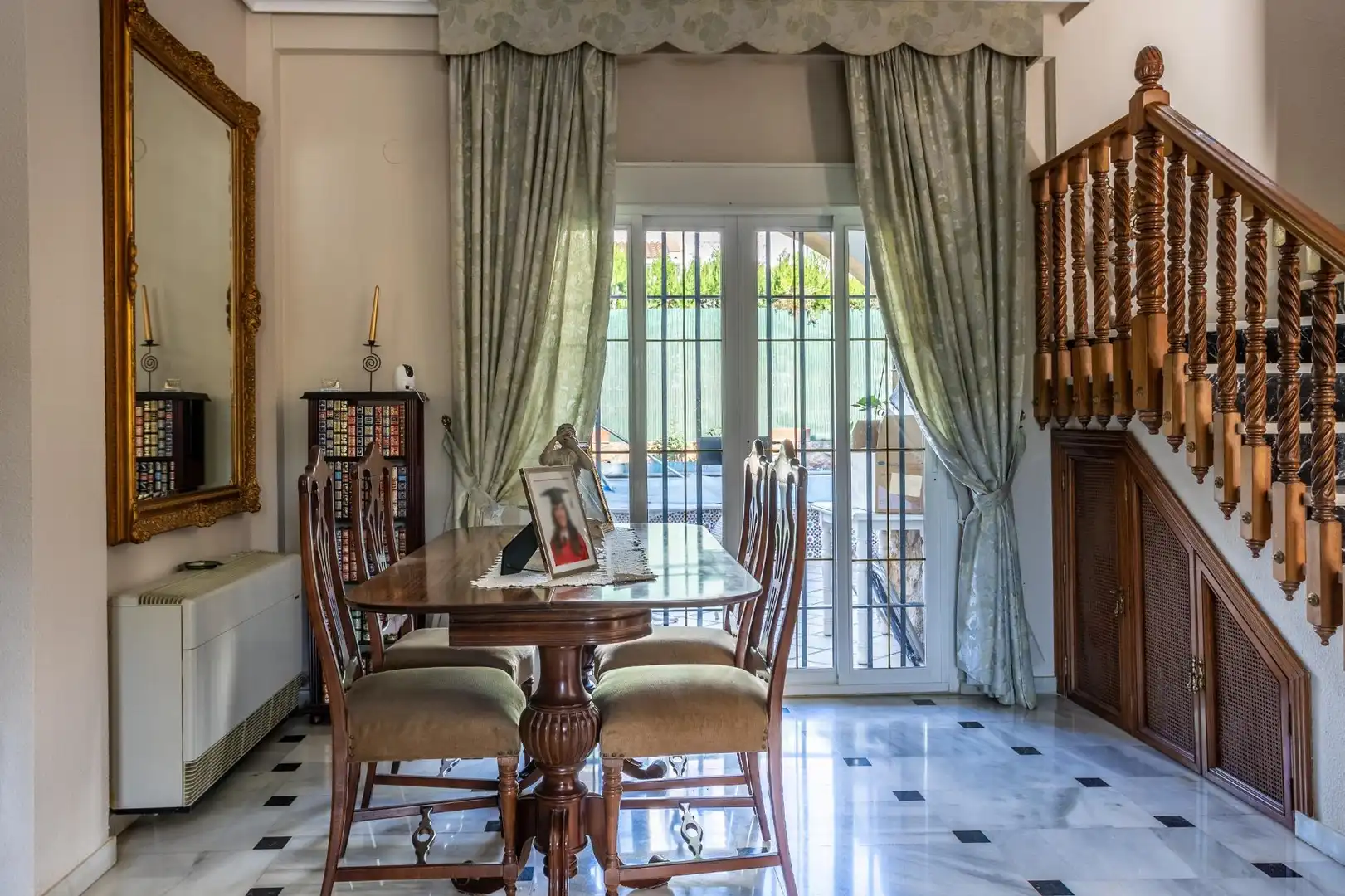 Detached homes for sale in El Brillante -El Naranjo - El Tablero