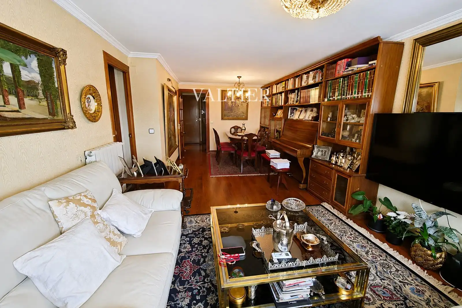 Wohnzimmer von Wohnung zur Miete in Madrid mit Klimaanlage, Terrasse und Möbliert