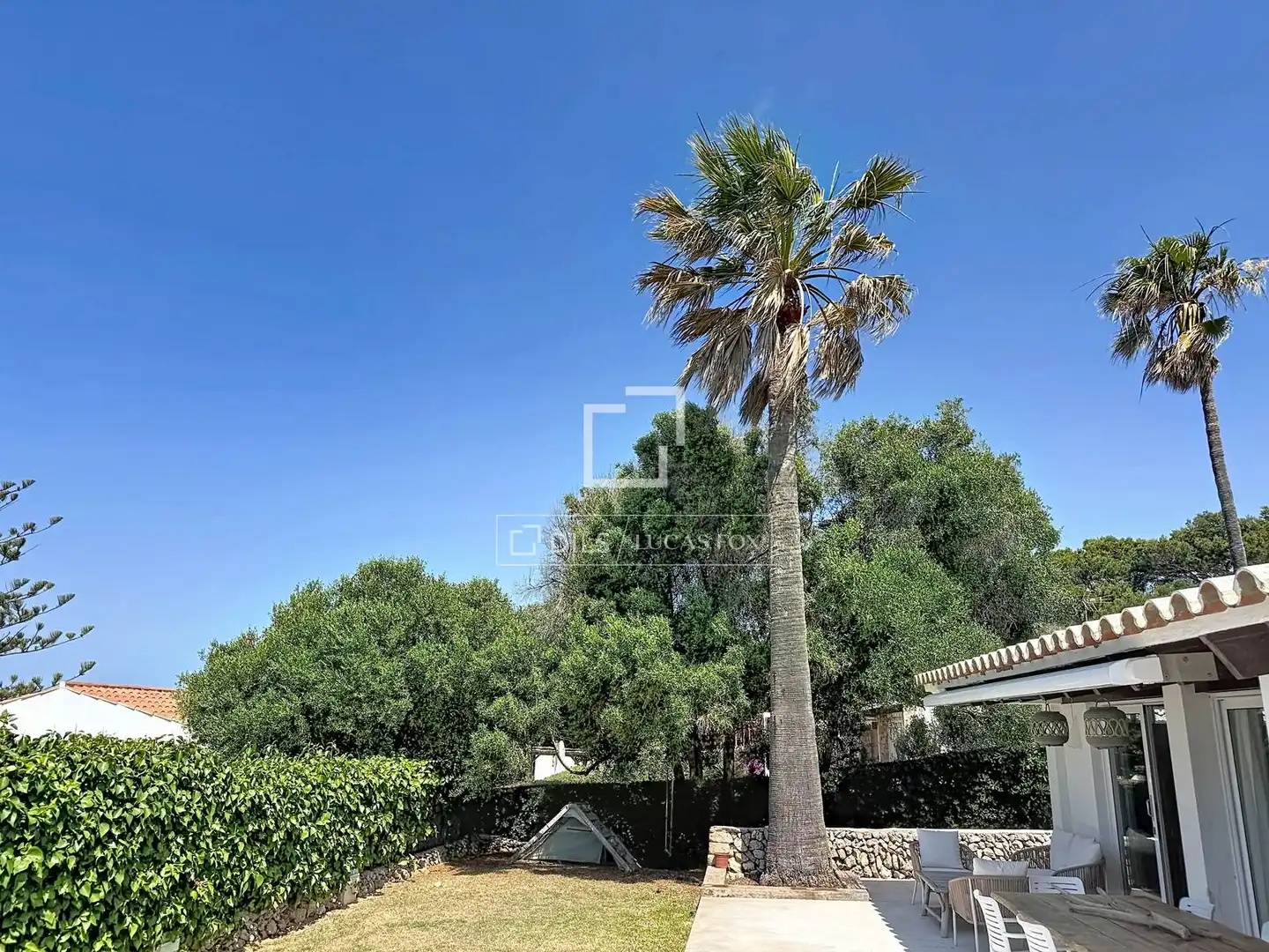 Vista exterior de Casa o xalet en venda en Sant Lluís amb Aire condicionat, Calefacció i Jardí privat
