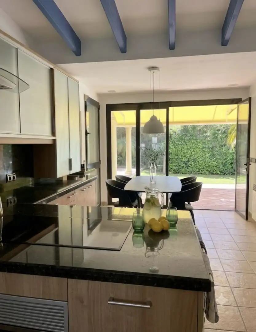 Kitchen of Houses for rent in Estepona  with Air Conditioner, Heating and Private garden