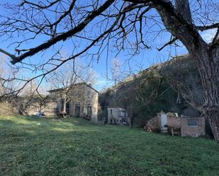 Vista exterior de Finca rústica en venda en Mieres (Girona) amb Jardí privat, Parquet i Terrassa