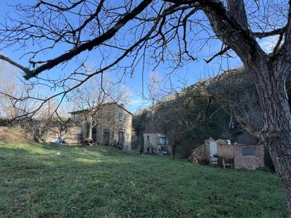 Vista exterior de Finca rústica en venda en Mieres (Girona) amb Jardí privat, Parquet i Terrassa