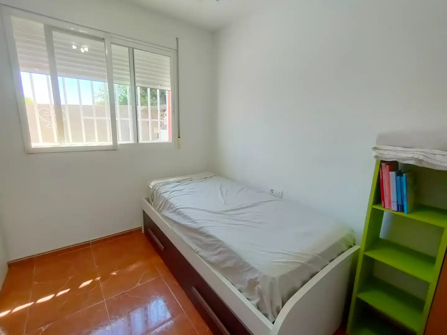 Habitación de Casa o chalet en venta en Torrent con Jardín privado y Terraza