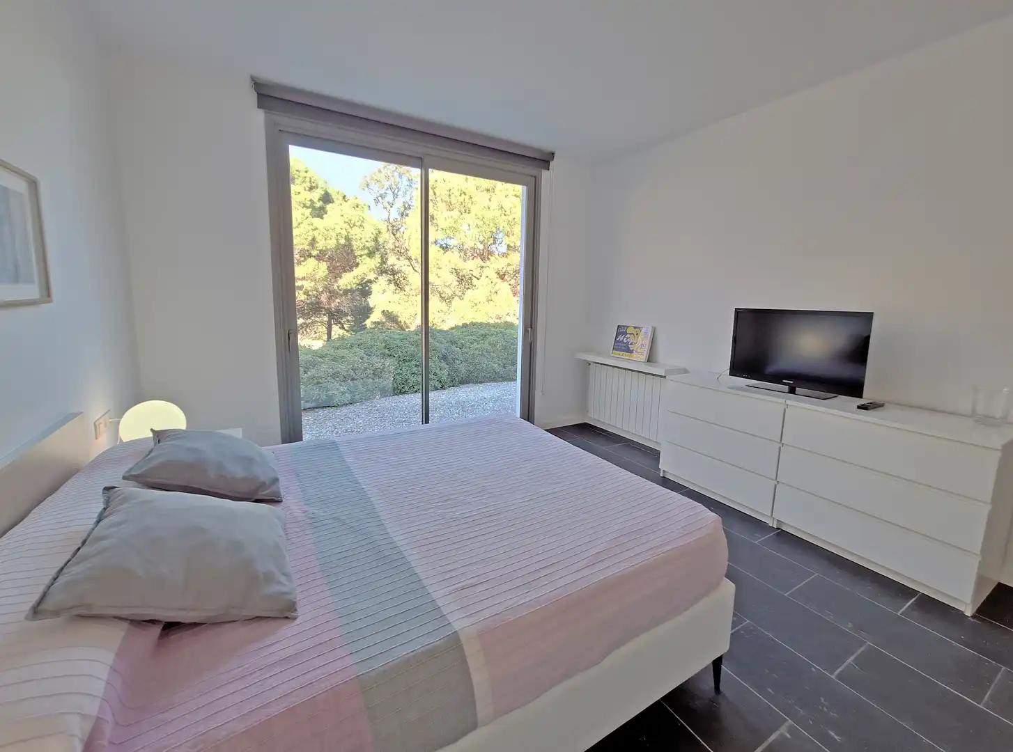 Dormitori de Casa o xalet en venda en La Selva de Mar amb Jardí privat, Terrassa i Piscina