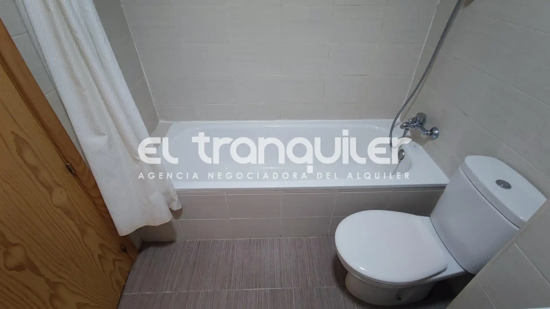 Flat for rent in Calle Tubas, Cuatro vientos
