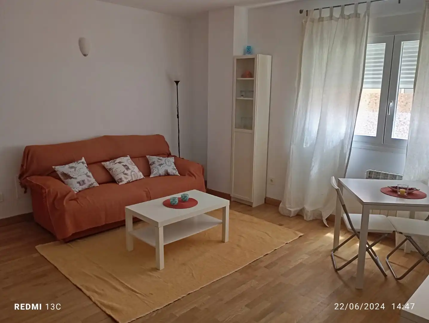 Sala d'estar de Pis en venda en Trijueque amb Calefacció, Parquet i Moblat