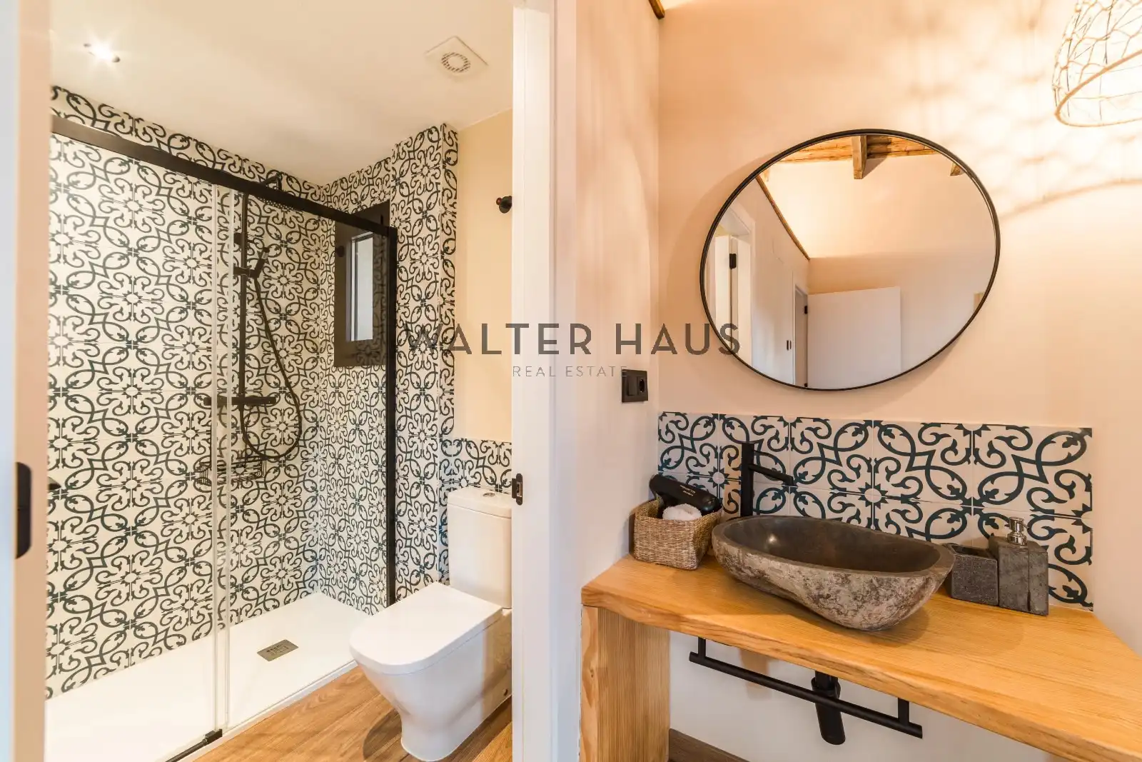 Baño de Finca rústica en venta en Santa Cristina d'Aro con Calefacción, Jardín privado y Parquet