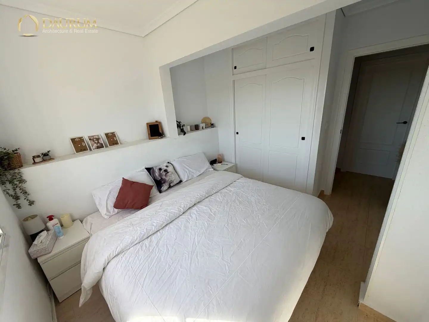 Schlafzimmer von Dachboden zum Verkauf in Santa Pola mit Klimaanlage, Heizung und Terrasse