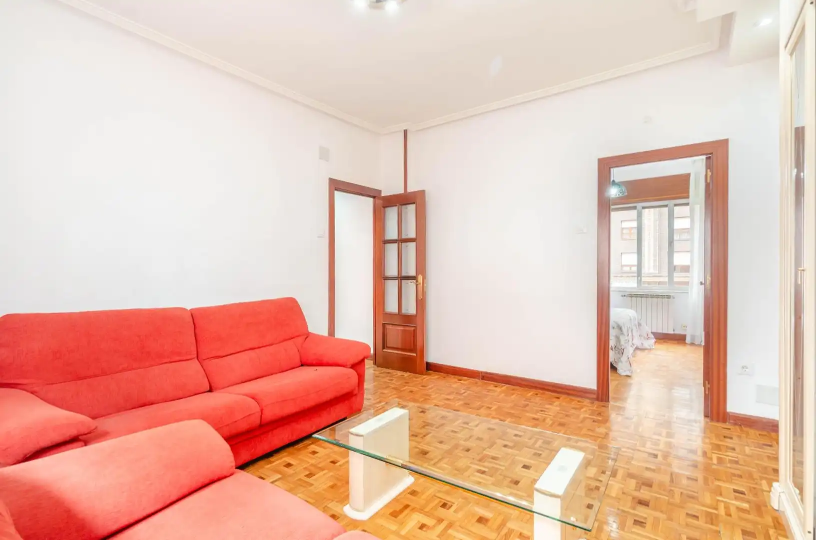 Flat for rent in Calle RAMON PEREZ DE AYALA, 52, San Pedro - Siana