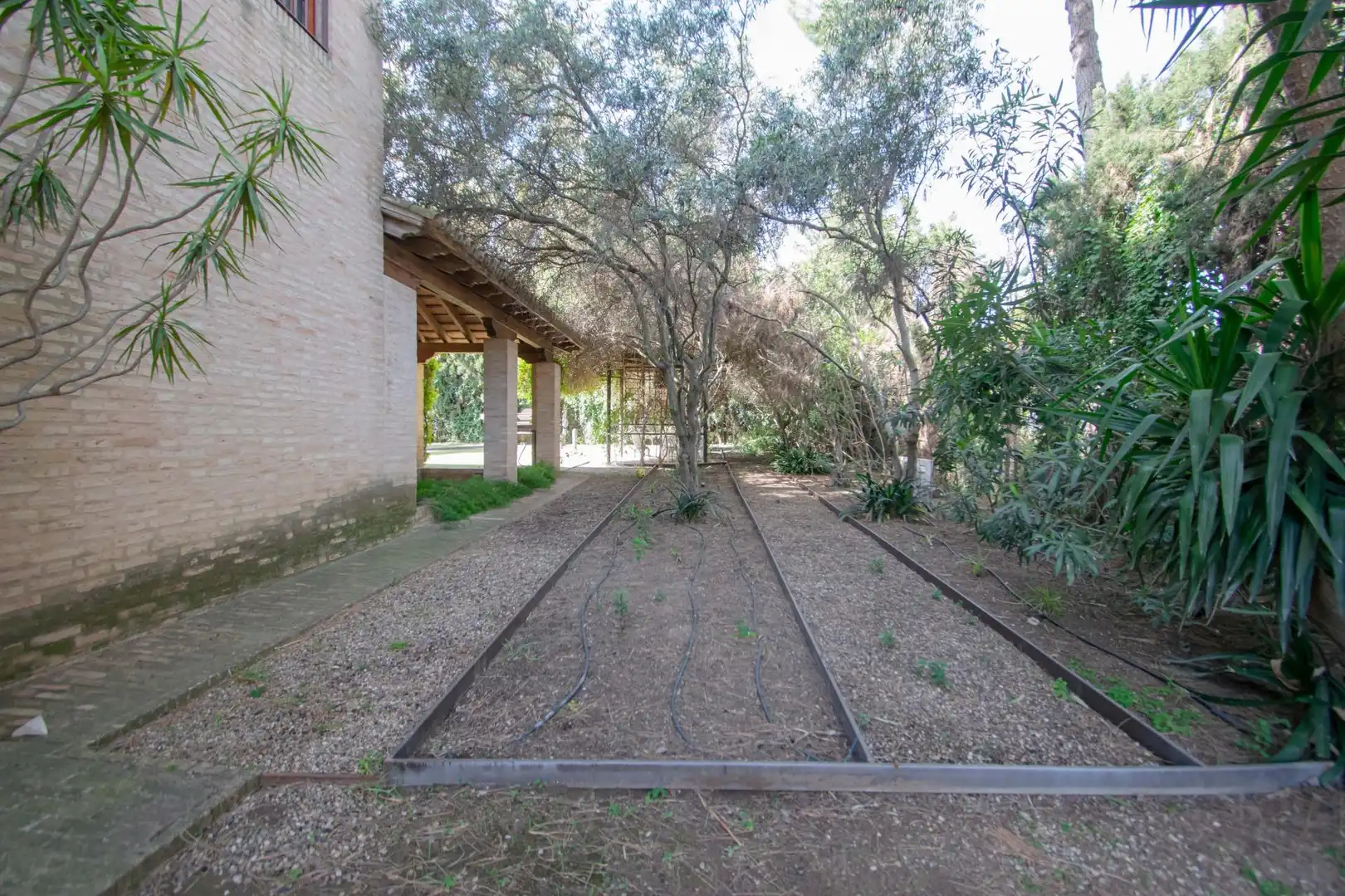Jardín de Casa o chalet en venta en Valencina de la Concepción con Aire acondicionado, Jardín privado y Terraza