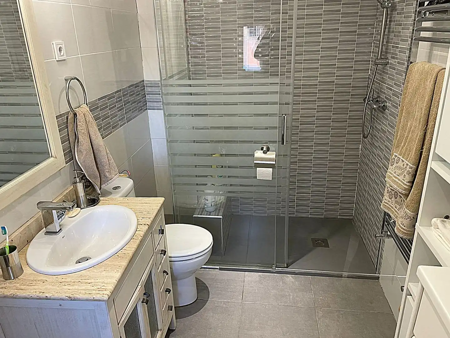 Baño de Casa o chalet en venta en Arganda del Rey con Aire acondicionado, Calefacción y Jardín privado